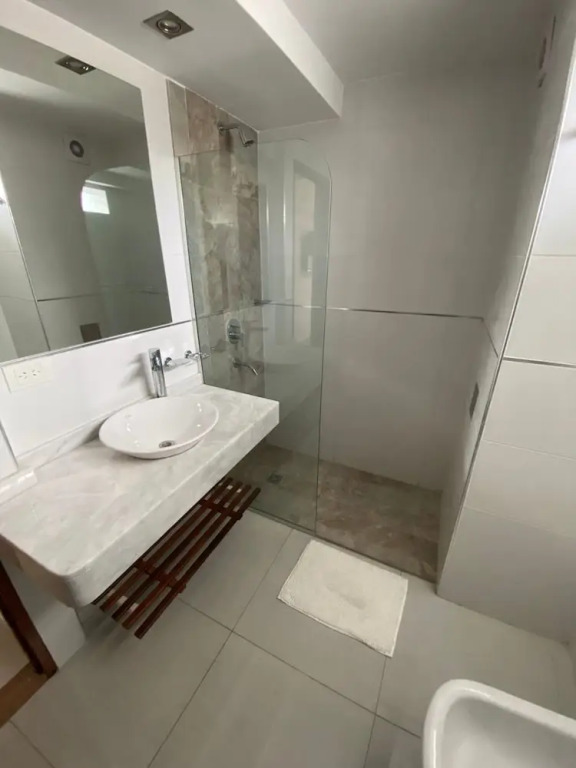 Homefull  Apartamentos