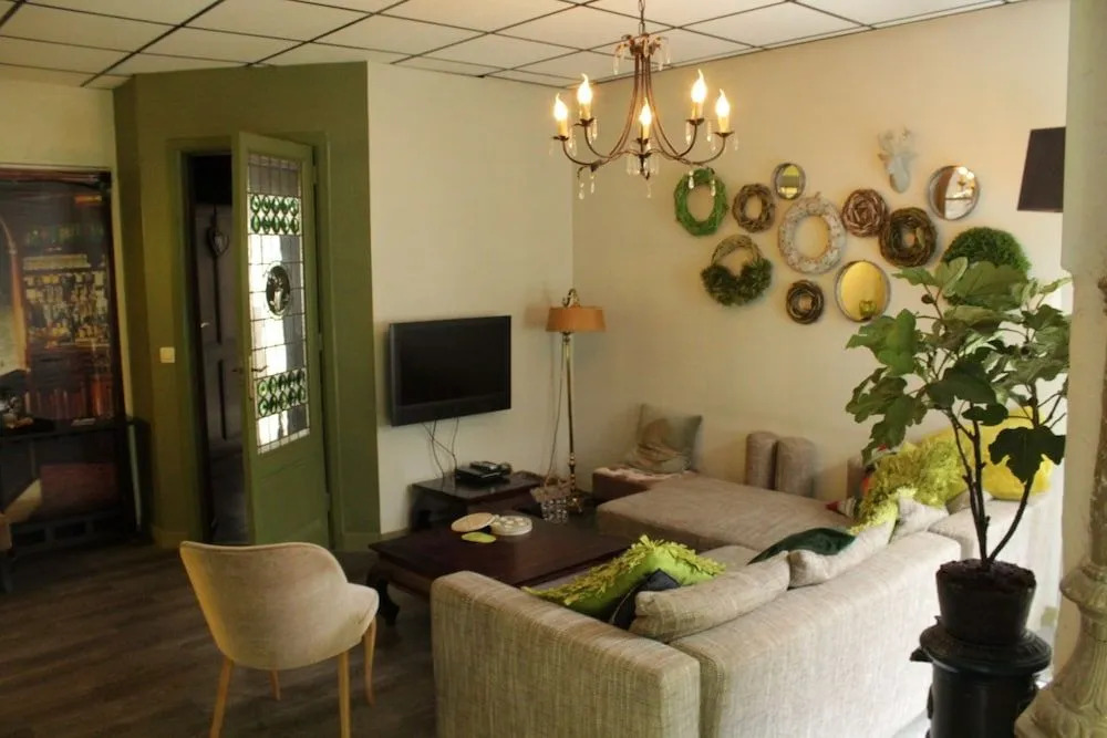 B&B Con Ampère