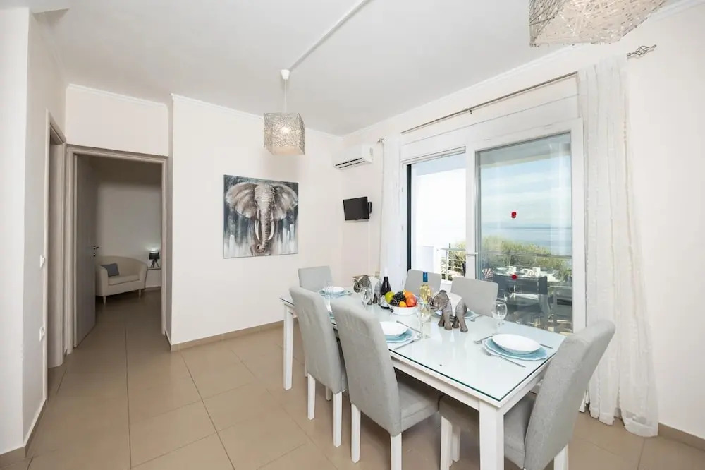 Villa Alya View in Mparmpati
