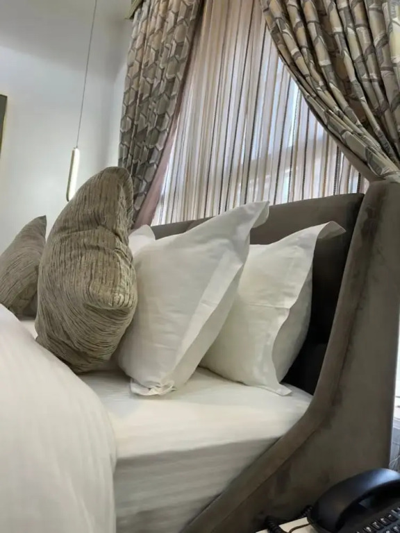 UrbanEdge Hotel