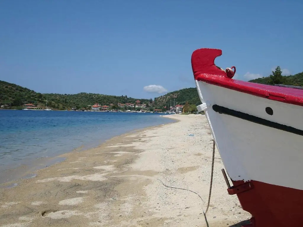 Asterias Hotel