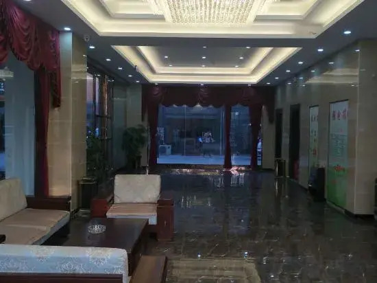 Fuyang Shangle Hotel(International Auto Parts City Store)