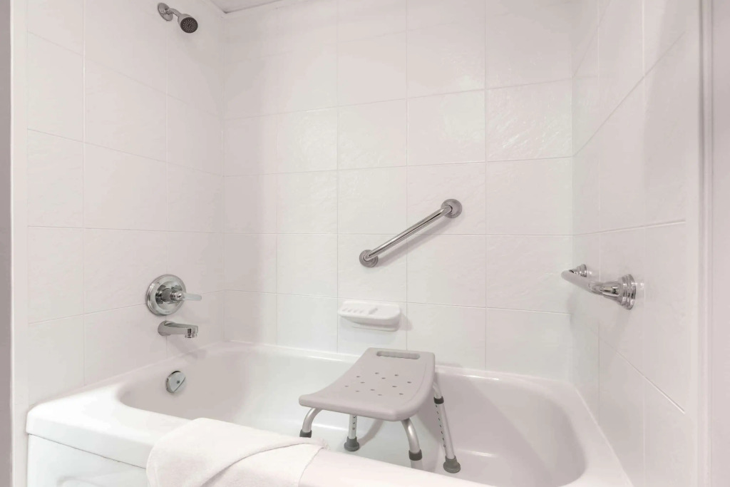 Ramada by Wyndham Coquitlam