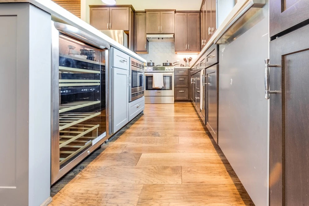 Attractive Midtown House 3br 3.5ba 3 Bedroom Home by RedAwning