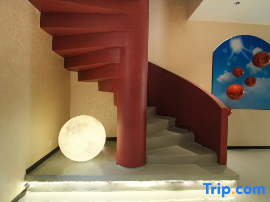 Qingdao Yuehai Scenic Apartment (Laoshan Scenic Area)