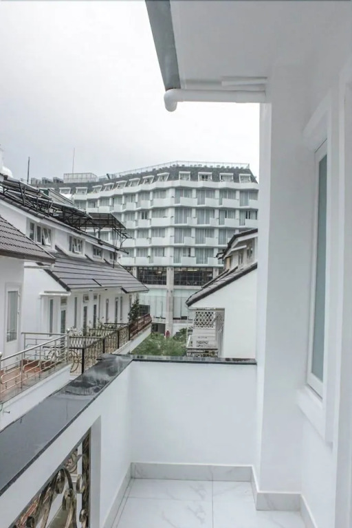 Ánh Tiên Hotel