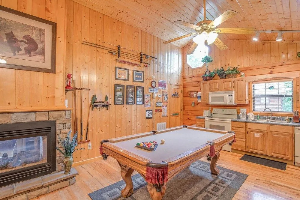 Bear Escape by Jackson Mountain Rentals