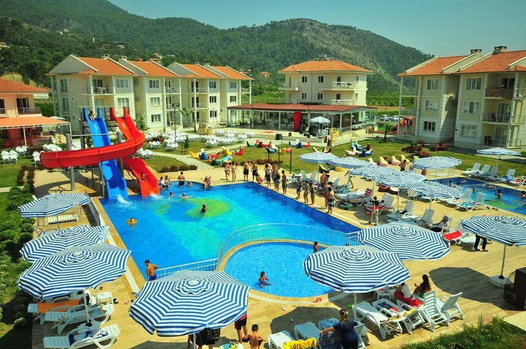Club Onat Garden