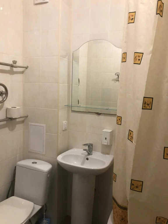 Hotel 18