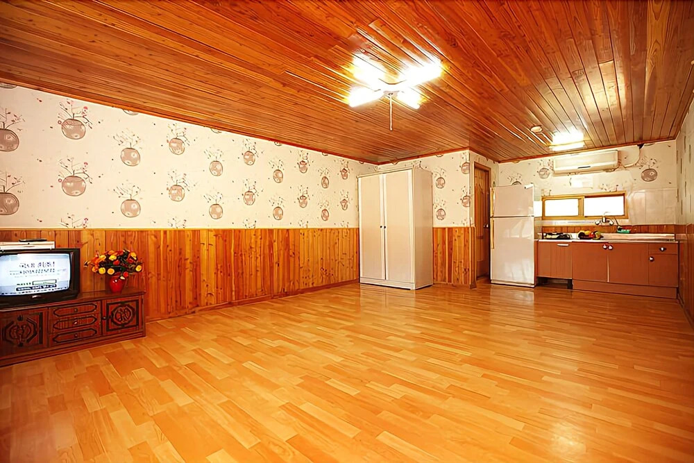 Gapyeong Clear Brook Green Mountain Pension