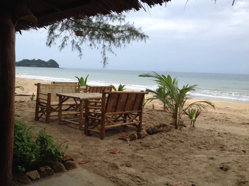 Koh Jum Freeda Resort