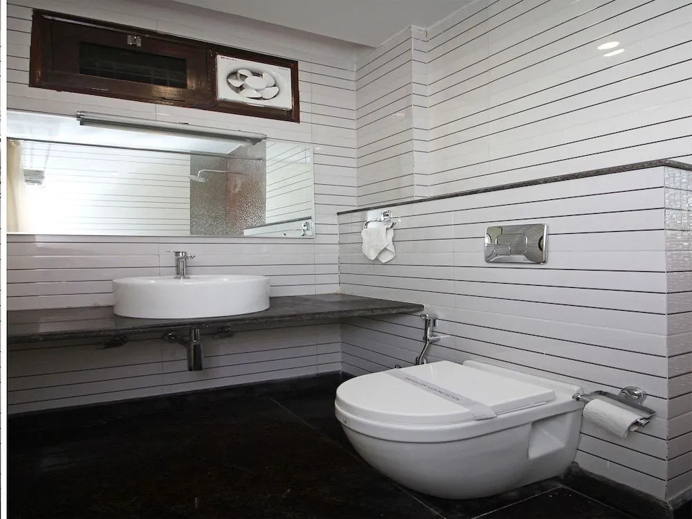 OYO 9451 Hotel Prem Ratna