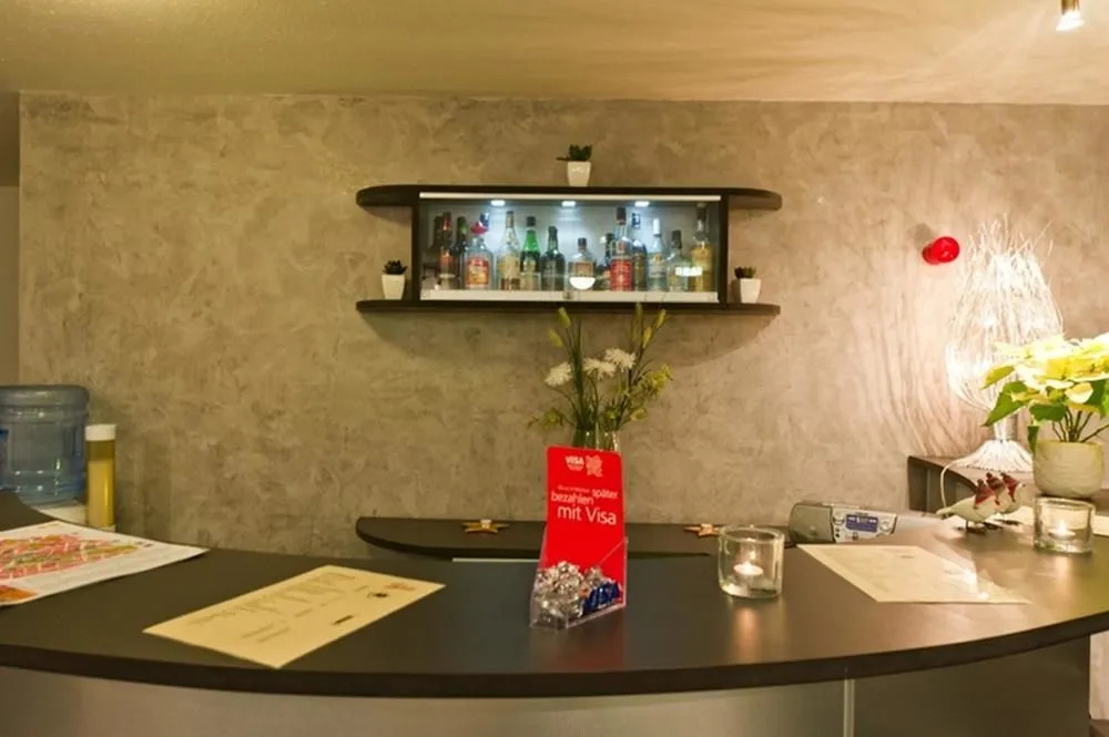 Hotel Domino