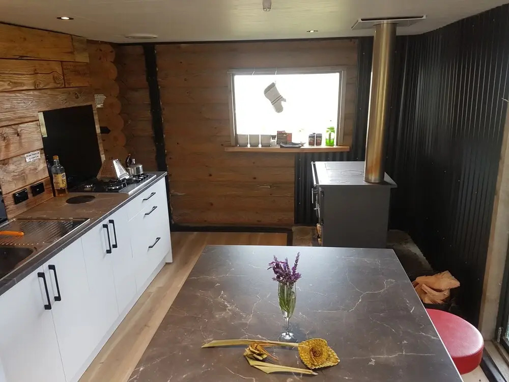 Lake Stella Mountain Retreat