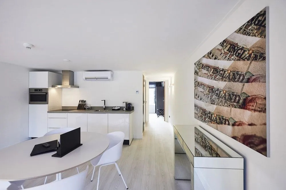 "DE BANK" - Hotel Apartments