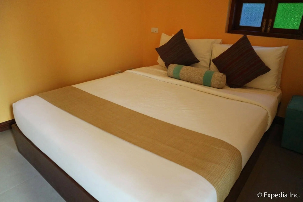Villa Catalina Bora Family Room Resort