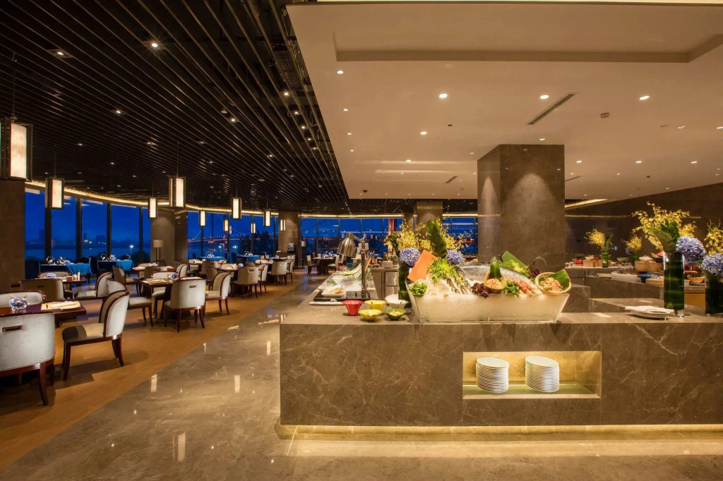 Hilton Wuhan Riverside