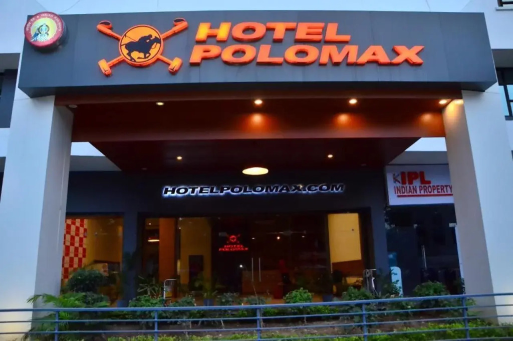 Max Hotels Prayagraj
