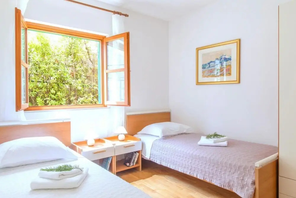 Villa Mare in Hvar With 4 Bedrooms and 3 Bathrooms