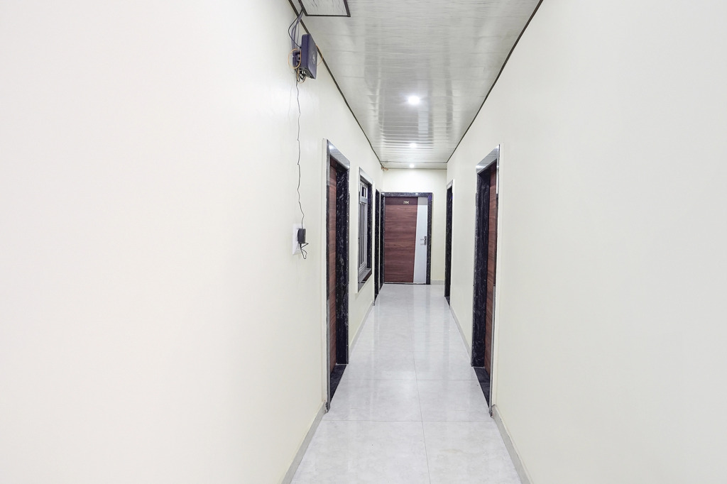 FabHotel Rajdhani