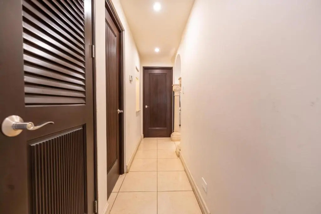 Bocaraca 2 - Luxury 2 BR Condo