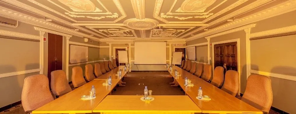 Caesars Guesthouse & Conference Centre