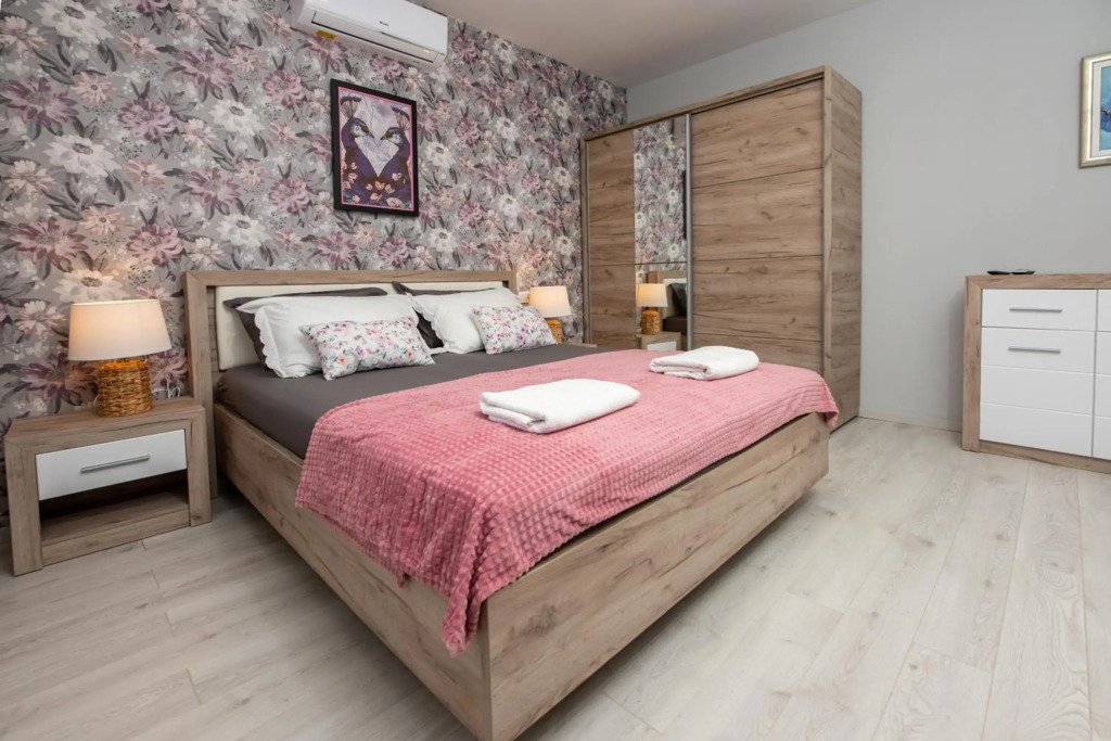 Calypso - newly equiped, with separate entrance and parking