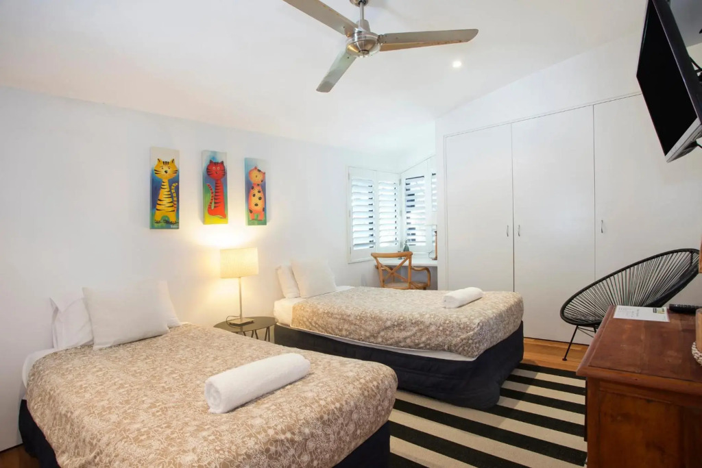 Beachside, family, pet-friendly in Sunshine Beach