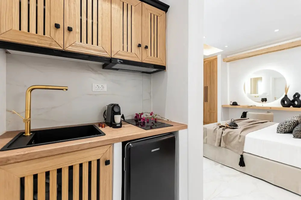 V Luxury Apartments Naxos