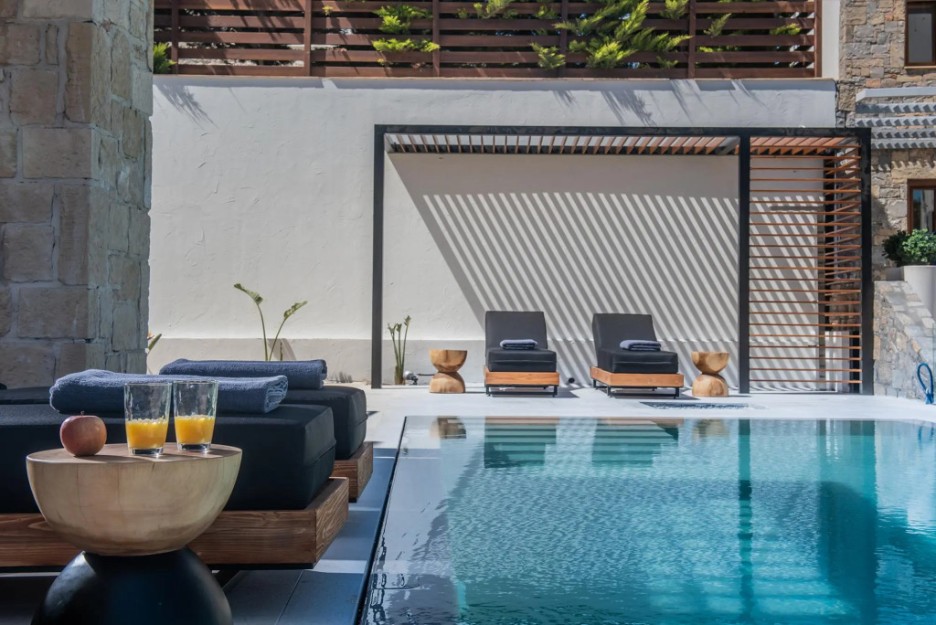 Alpha House in Crete