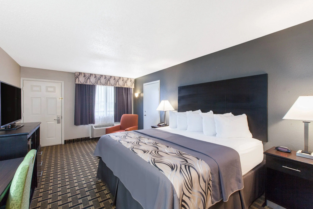 Ramada Limited - Columbia