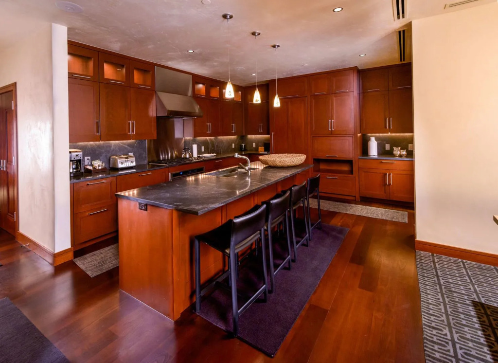 Solaris Residences
