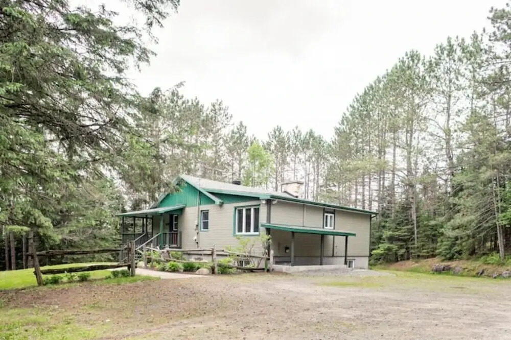 JolyInc Chalets