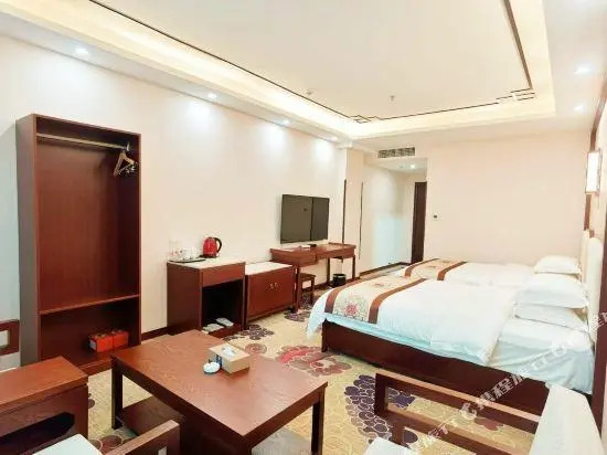 Starway Hotel Xingyi Street Garden