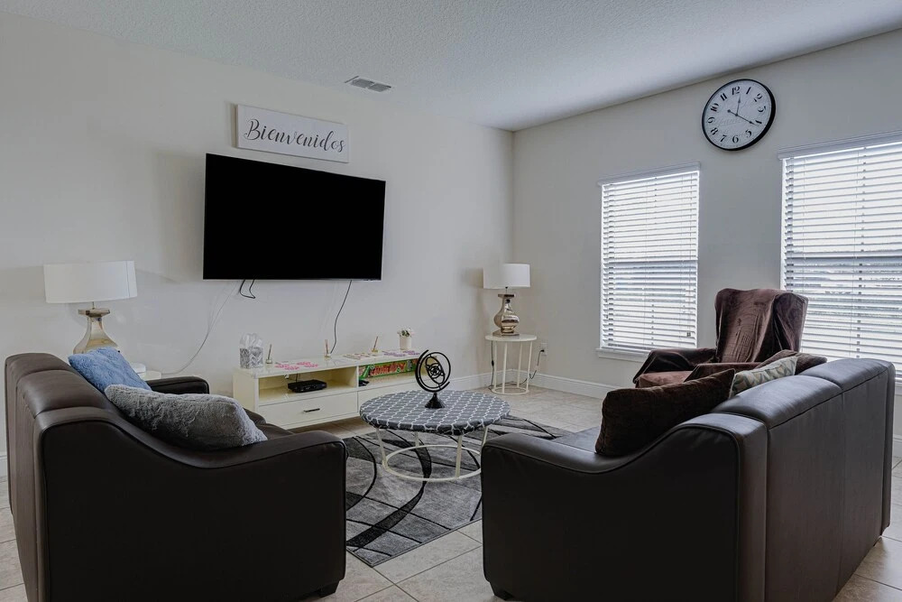Balmoral Resort-117kb 3 Bedroom Townhouse by RedAwning