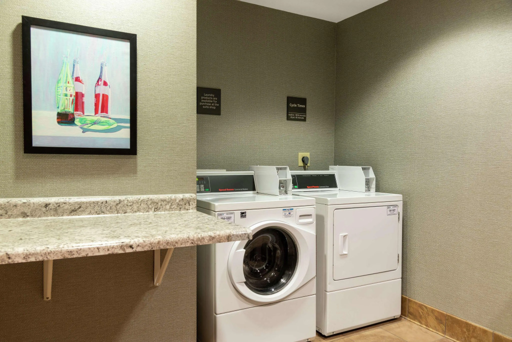 Hampton Inn & Suites Marshalltown