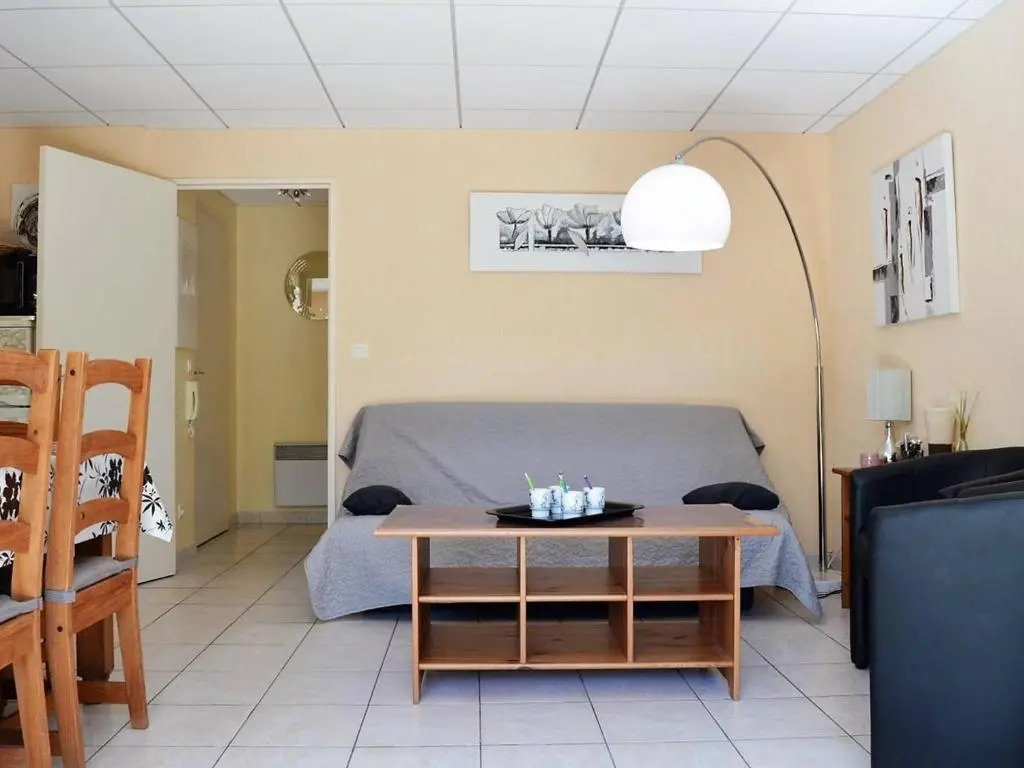Appartement Le Lavandou, 4 pièces, 6 personnes - FR-1-251-56
