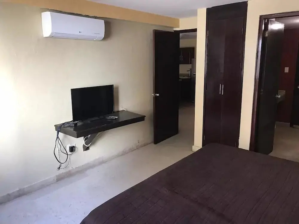 Condo  Kriss del Sol