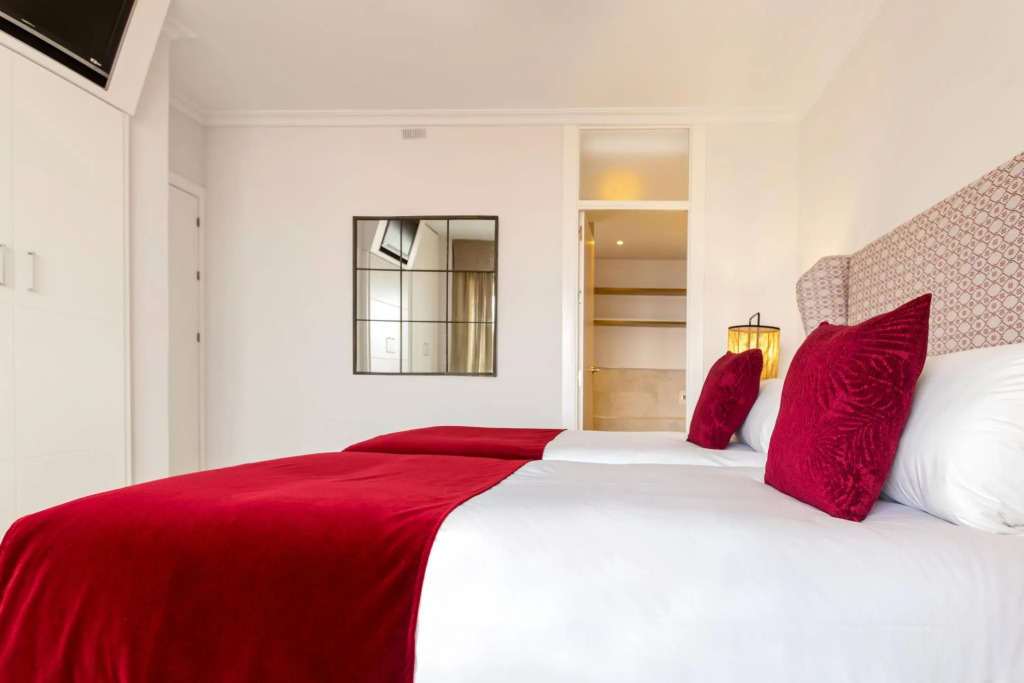 Stunning Apartment With City Views. San Pablo