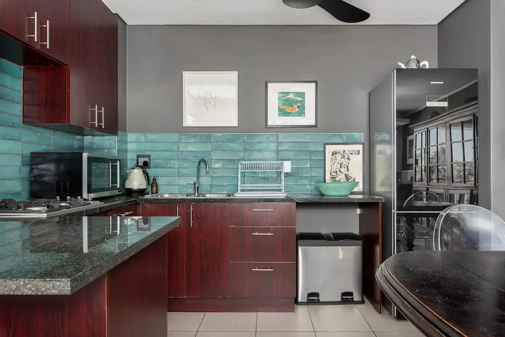 Portside 302