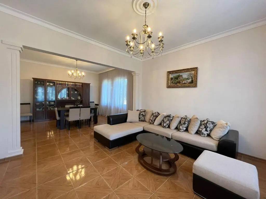 Maias house