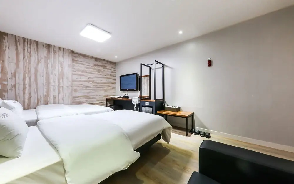Jecheon Hotel k