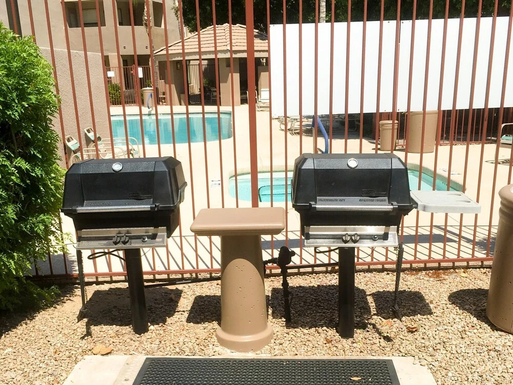 Stylish & Spacious Condo W/ Pool, SPA & Gym Condo