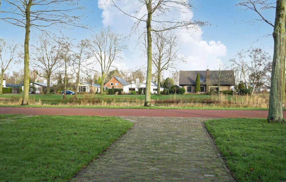De Rode Meidoorn