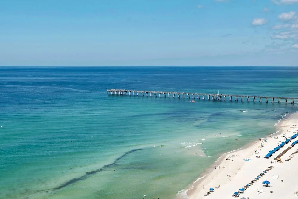 Oceanfront Getaway W/ Balcony & Luxe Amenities 3 Bedroom Condo