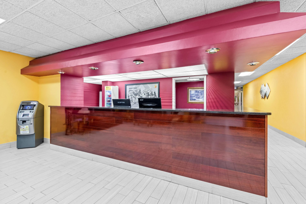 Super 8 by Wyndham Gaffney