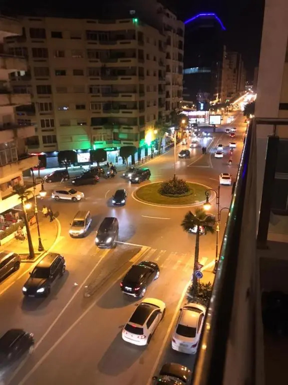 Grand appartement au centre-ville de Tanger N 35