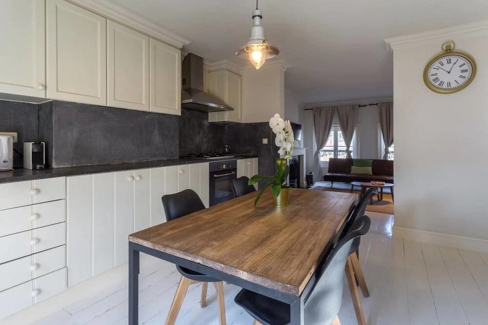 Grand American Penthouse 43