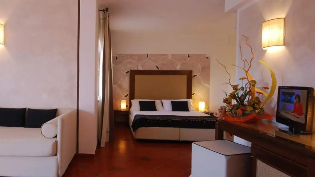 Cala Rosa Club Hotel
