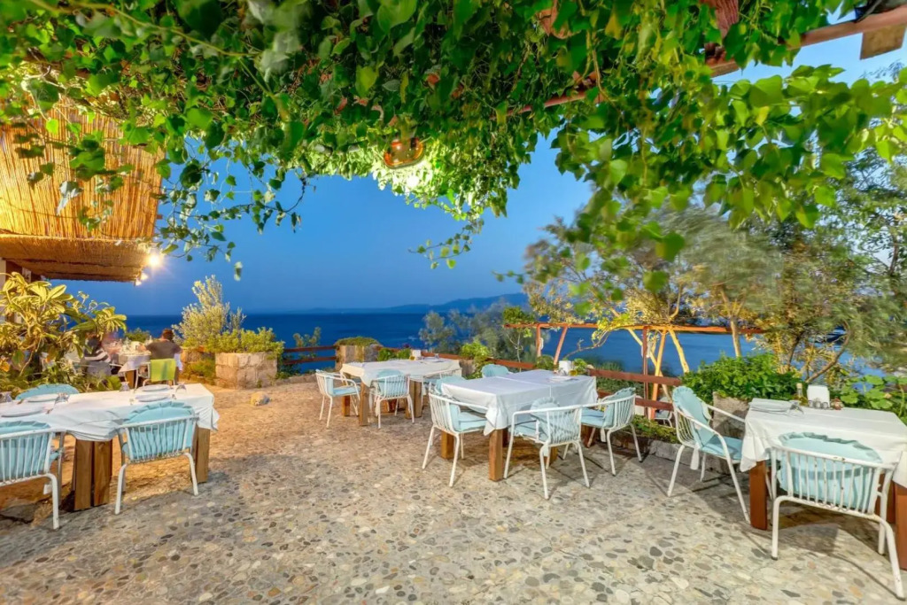 Assos Terrace Hotel
